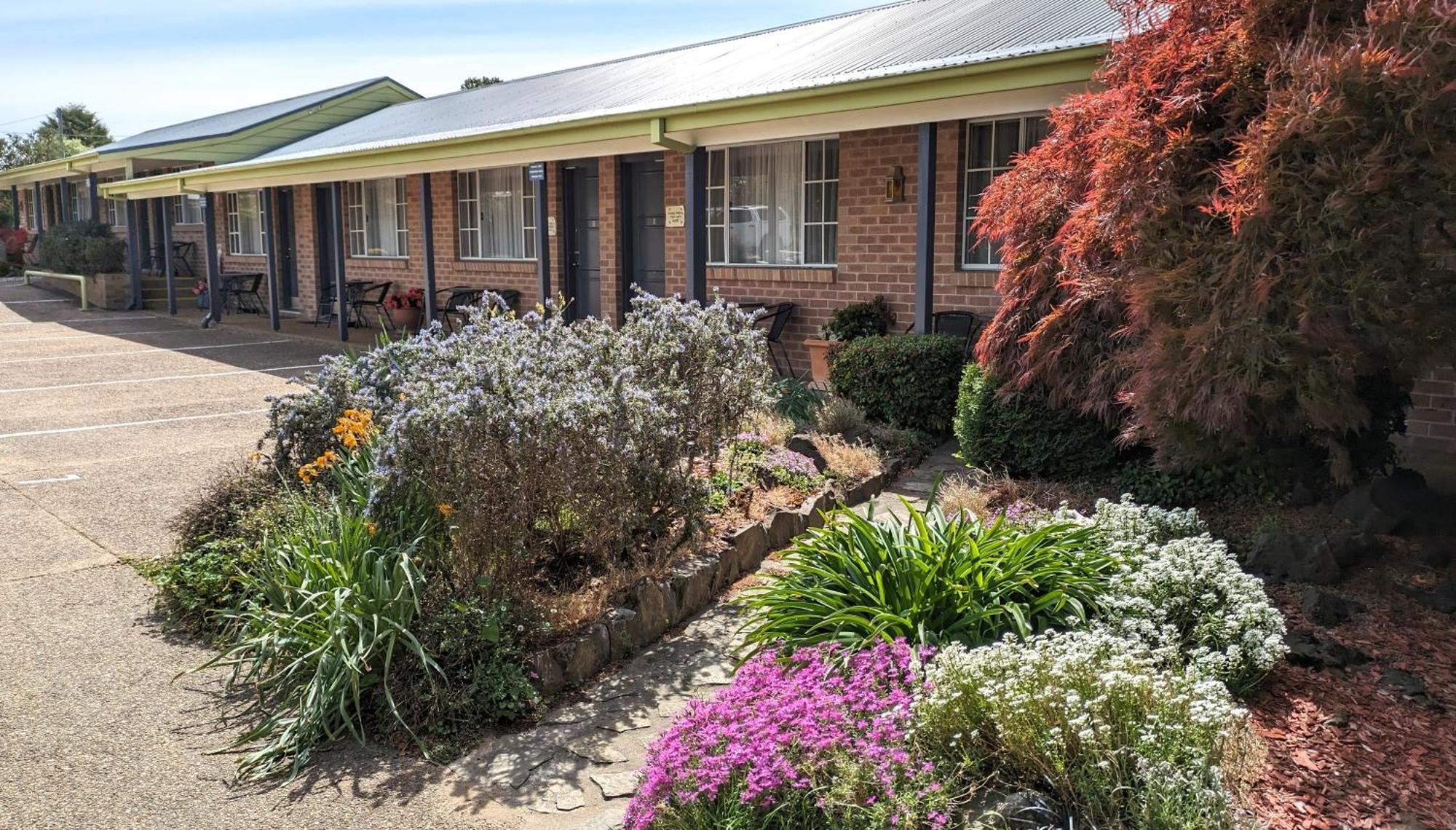 Highlands Motor Inn Oberon Exterior photo