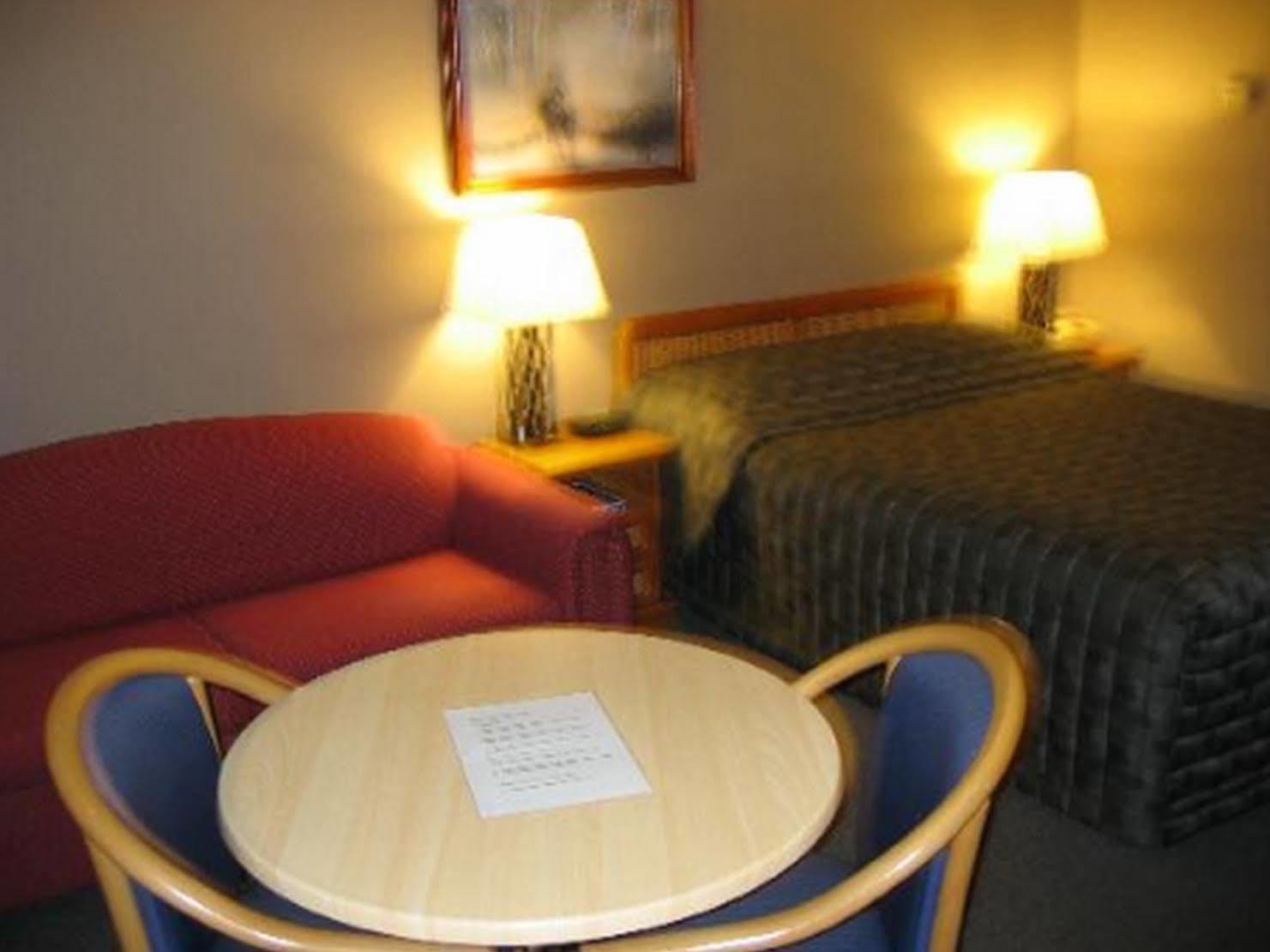 Highlands Motor Inn Oberon Exterior photo